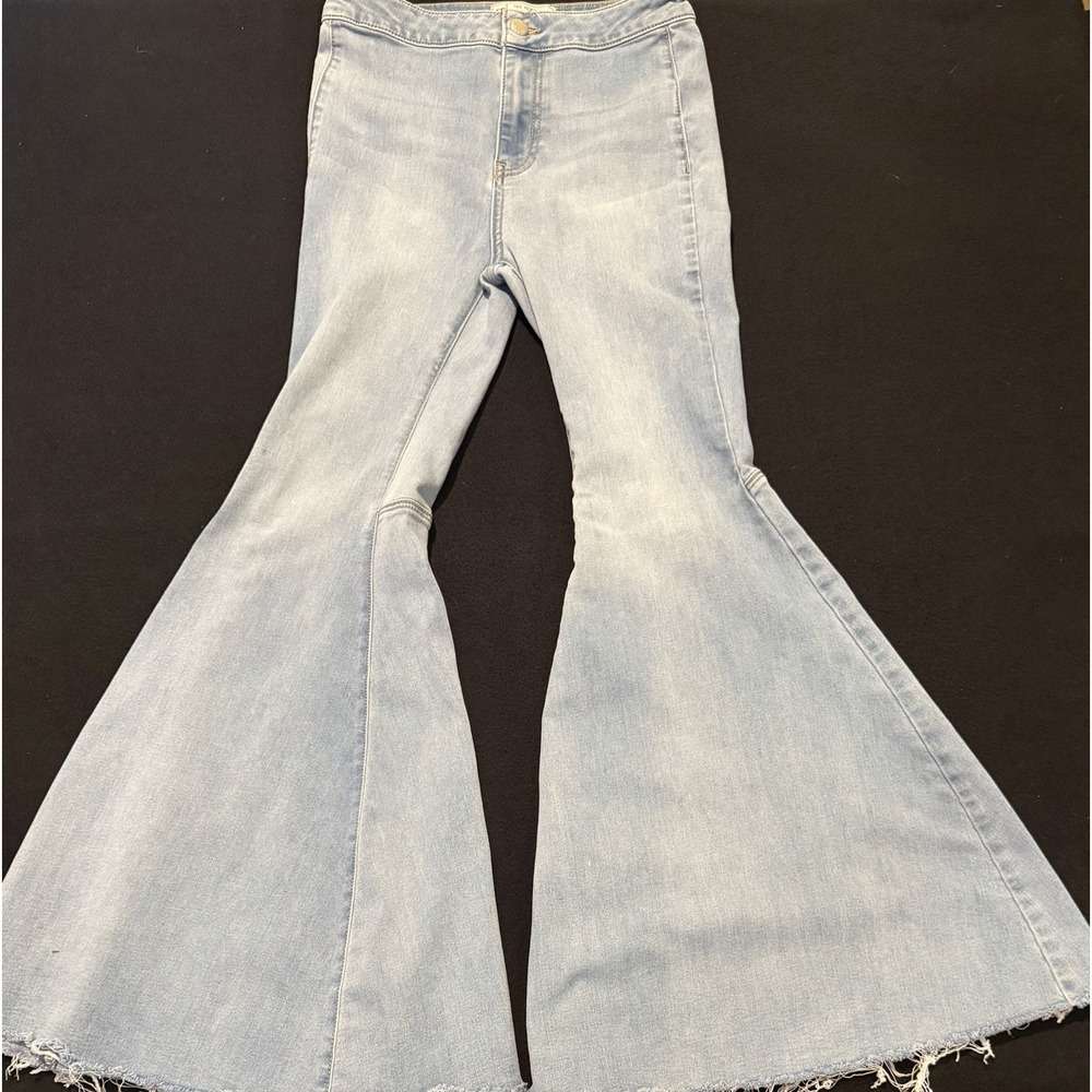 FREE PEOPLE Just‎ Float On Super Flare Bell Bottom Jeans Light Wash Size 26X31